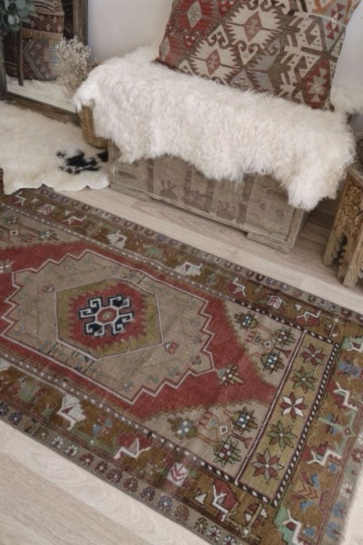 ヴィンテージラグ　トルコラグ　キリム