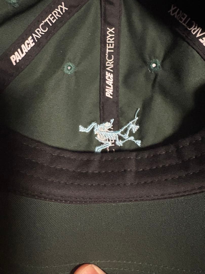 ARC'TERYX グリーンキャップ PALACE