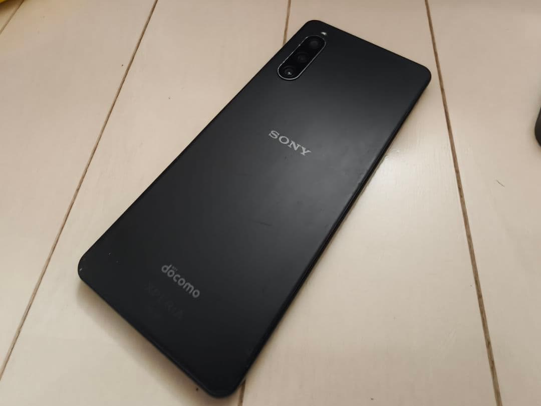 Xperia 10 iV SO-52C ブラック docomo simフリー