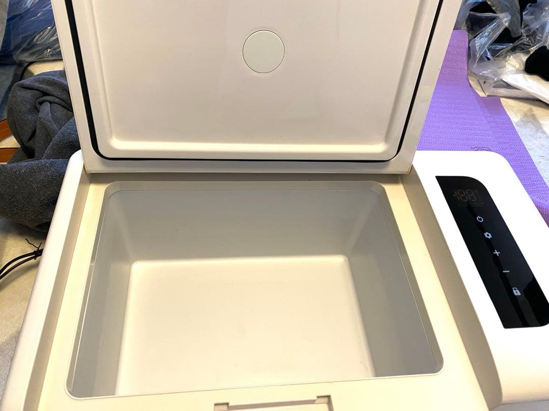 VERSOS 車載冷蔵庫 15L／DC12、24V・AC対応・2年使用・動作OK