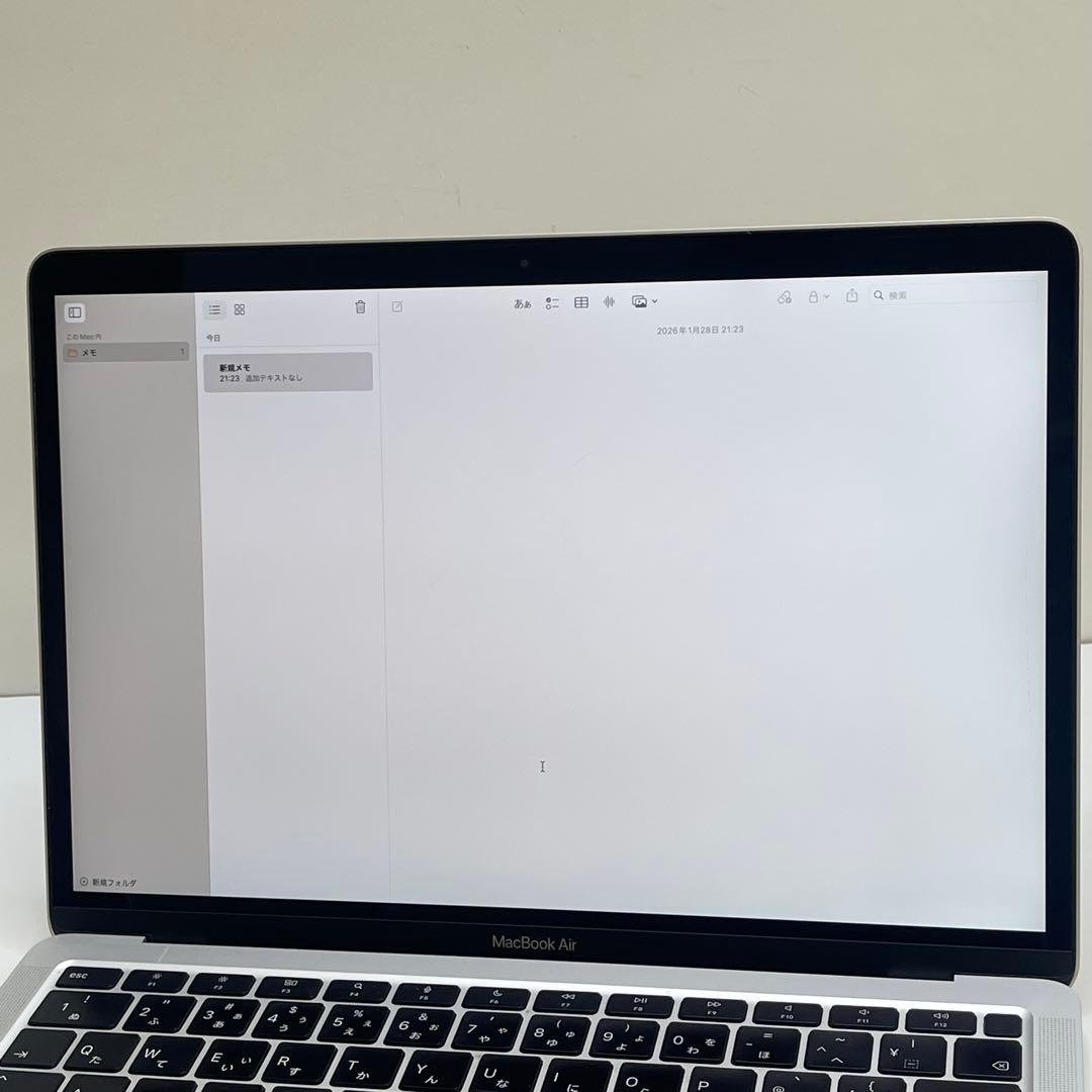 MacBook本体 Macbook Air 2020 13.3inch M1 8GB SSD256G