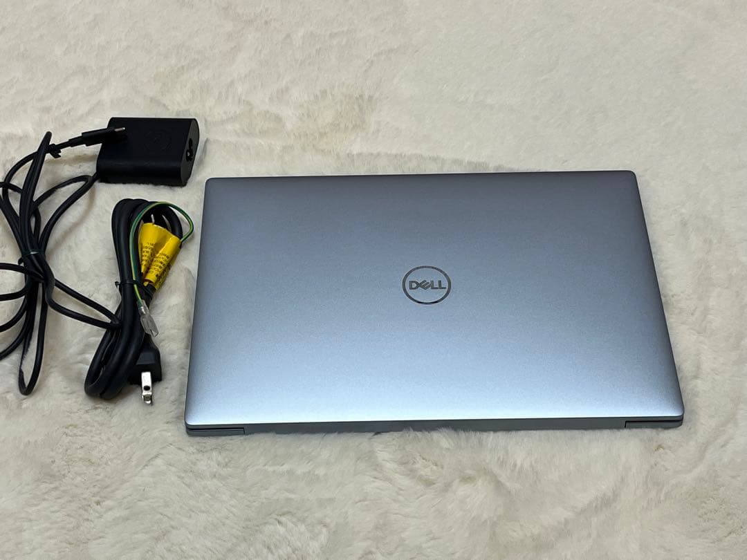 DELL XPS9315 core7 12th SSD512 メモリ16GB