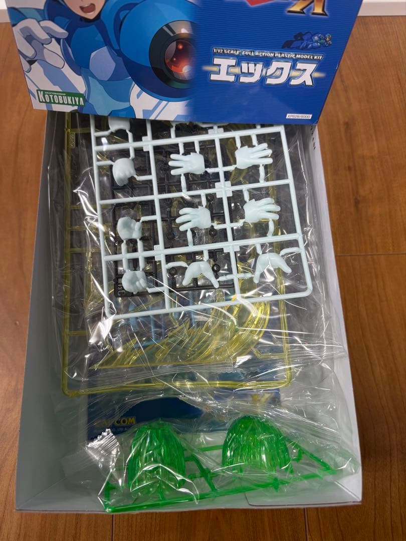 し*ん様 コトブキヤ　ロックマンX ゼロ　マックスアーマー　プラモデル　未組み立