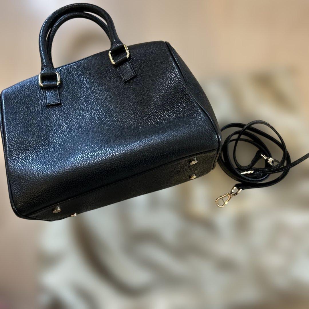 j*読様 クリスチャン・ヴィラ