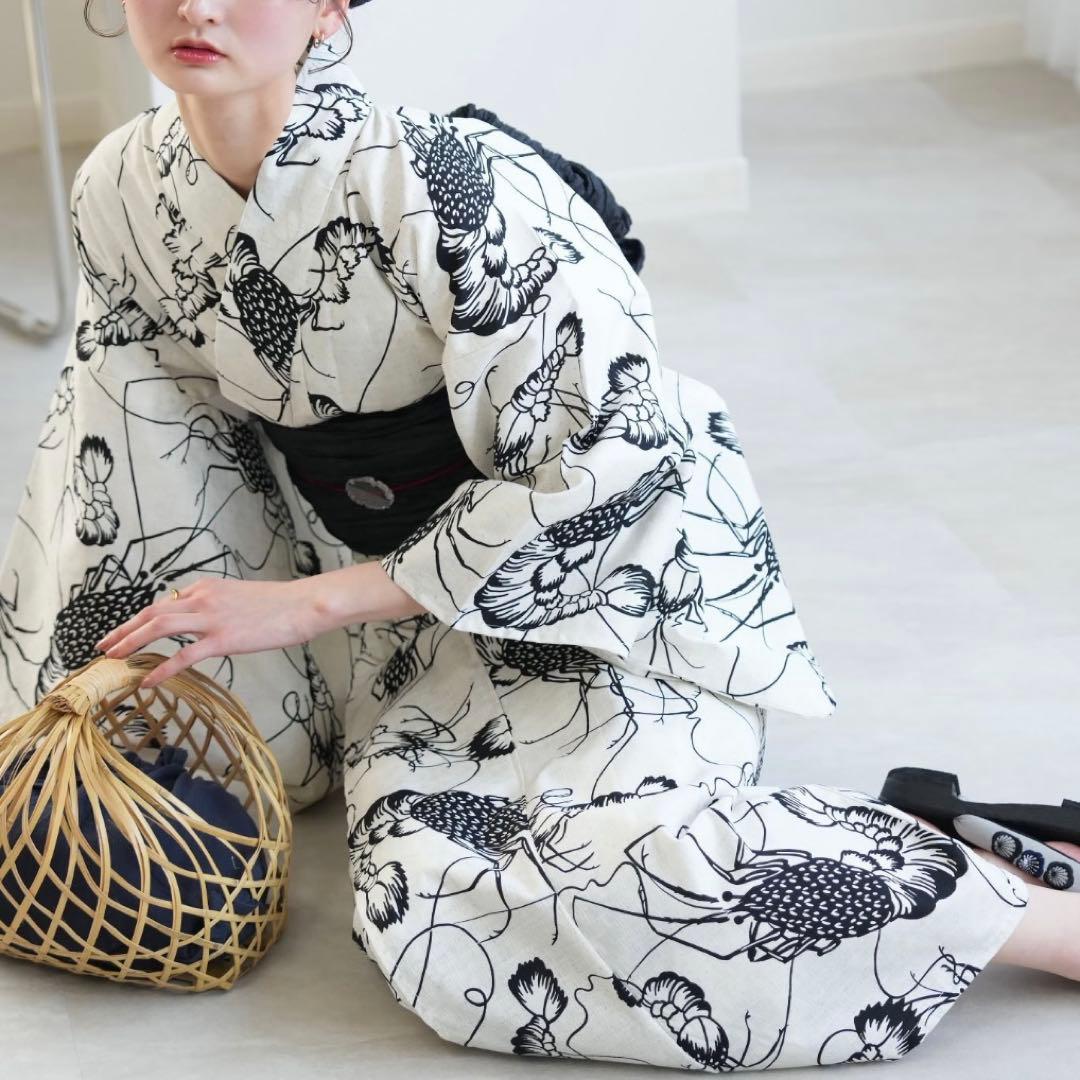 伊勢海老　浴衣　レトロ　黒　ニコアンティーク