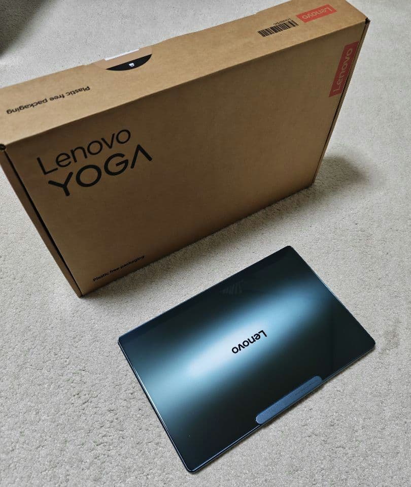 【美品】Lenovo Yoga Slim 9i Gen 10 (14インチ）