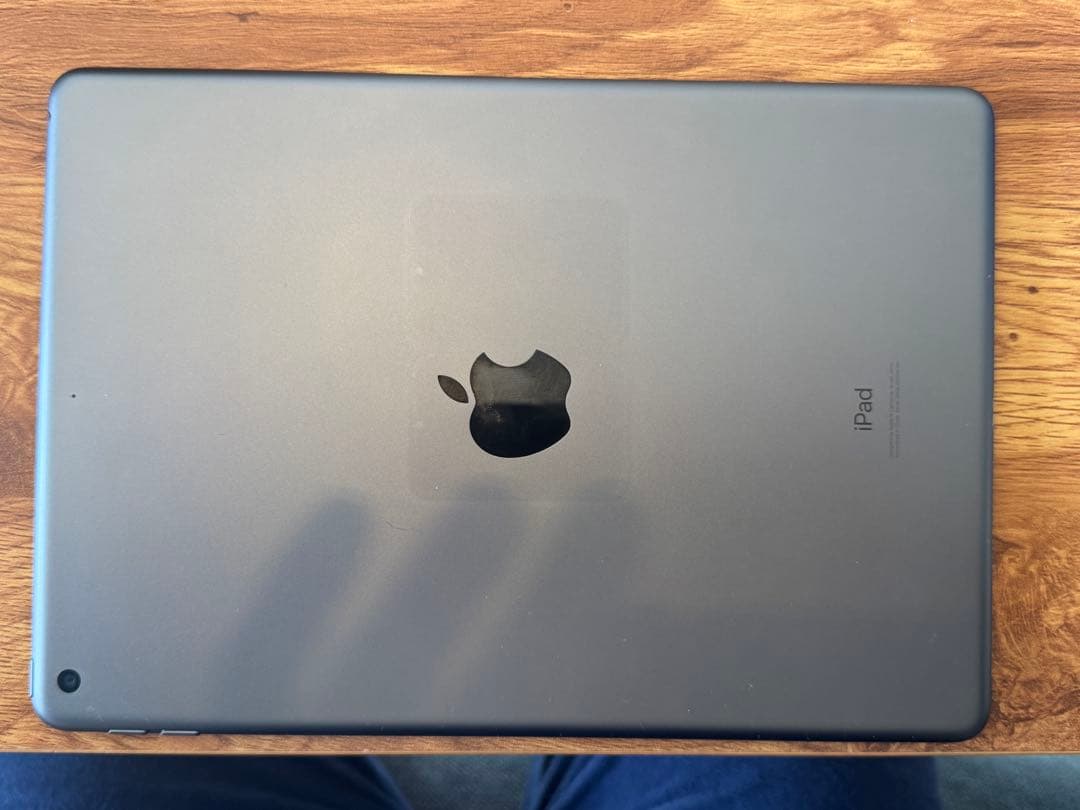 iPad 第7世代 32GB Wi-Fiモデル 【中古美品】