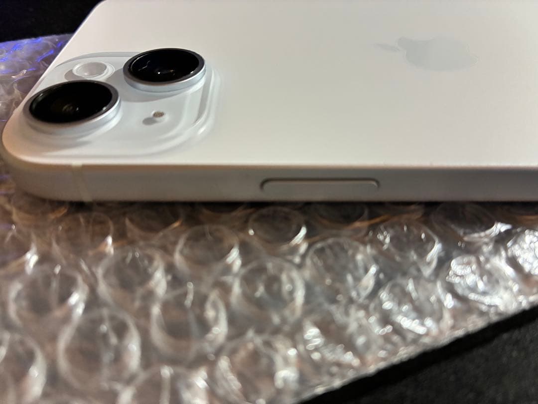 iPhone15plus SIMフリー 128GB カラーB l ue本体中古品