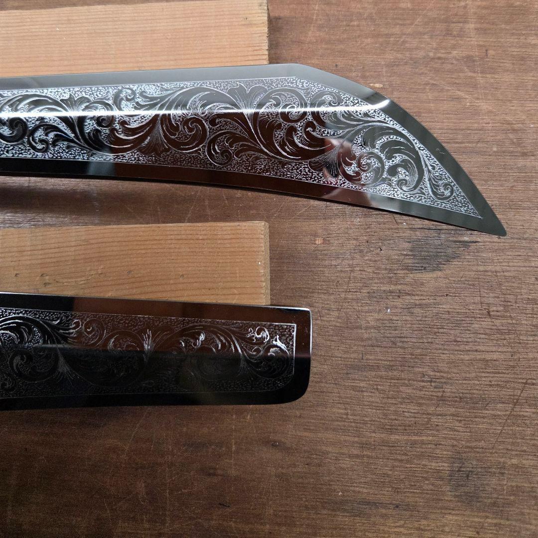 17プロフィア　ドアプロテクター唐草模様　削り込み加工