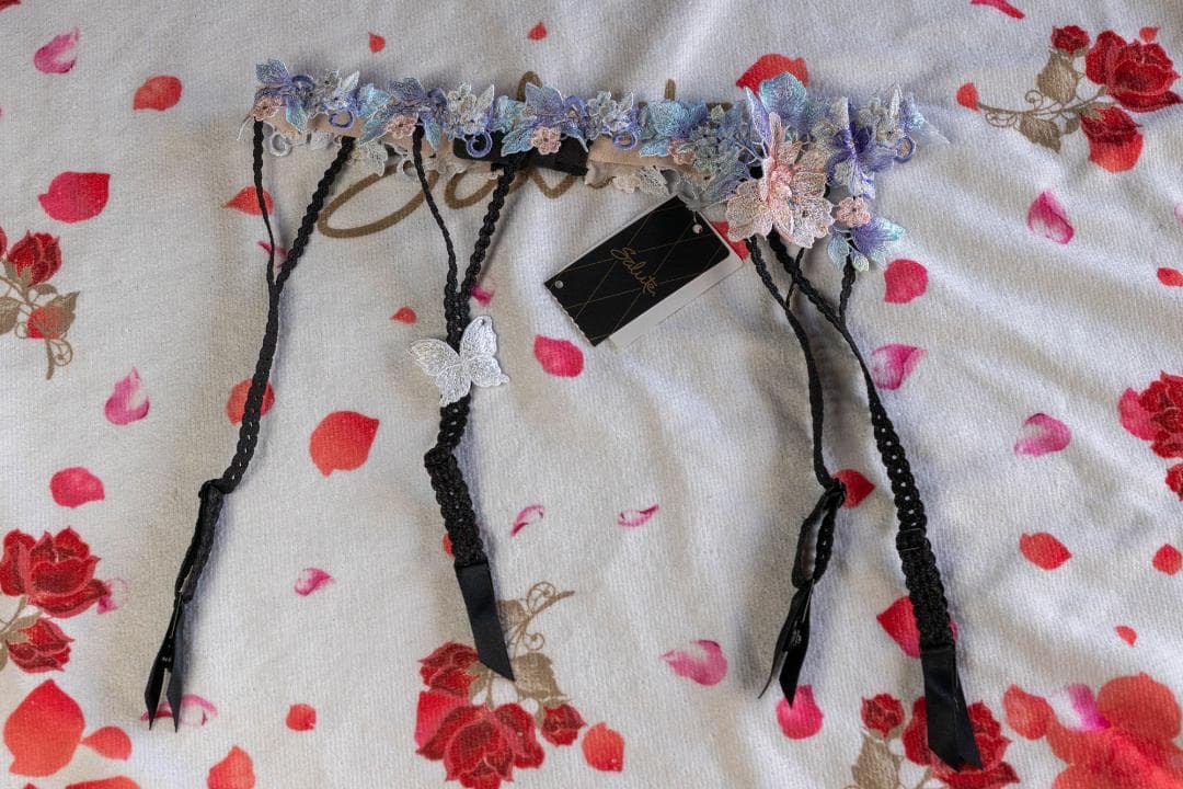 サルート店舗限定コレクション19G ガーターM BL