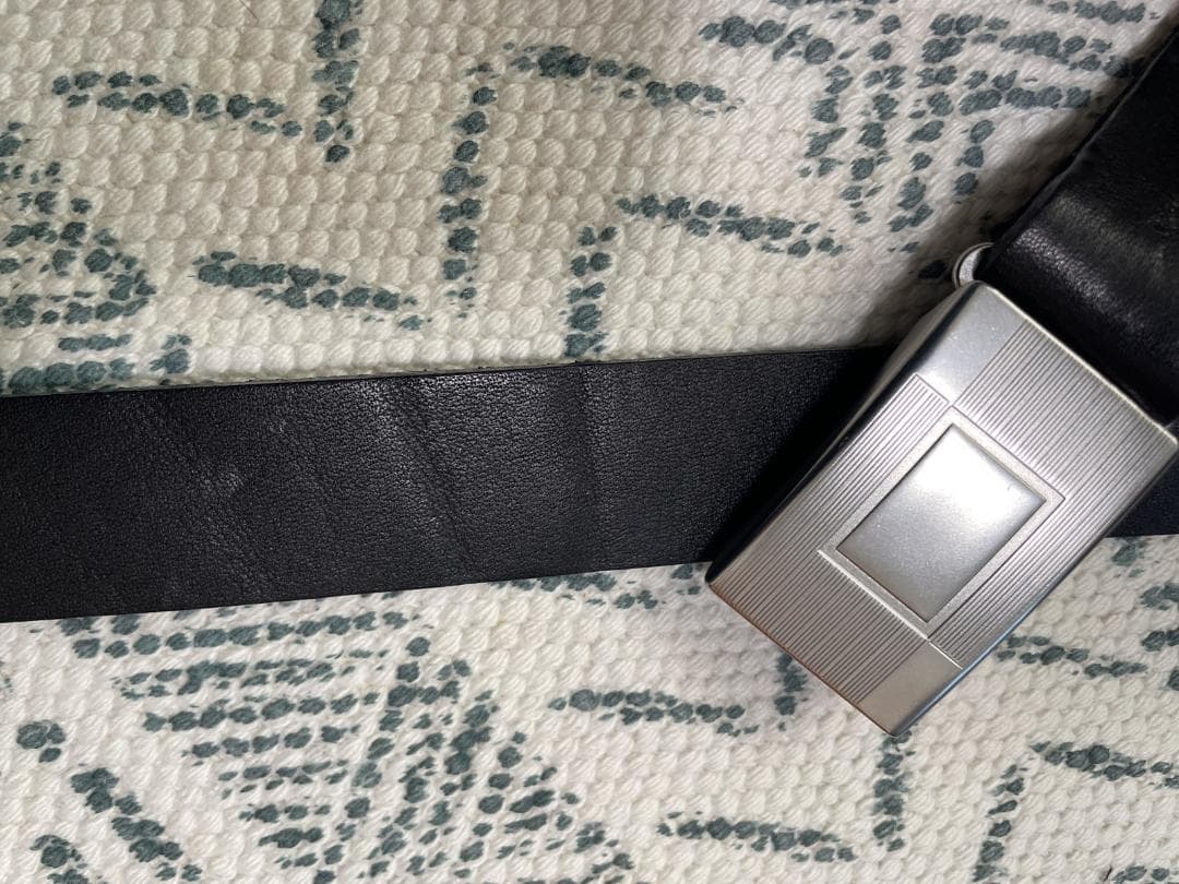 T・Tティーティー人気のベルト少しカットしています。