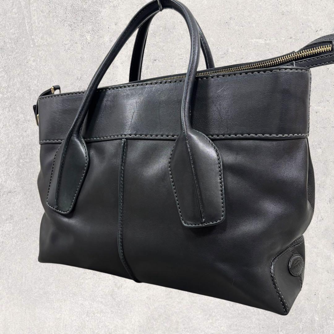 ひろちゃんTOD'S トッズ Dバッグ ハンドバッグ レザー 黒 ゴール