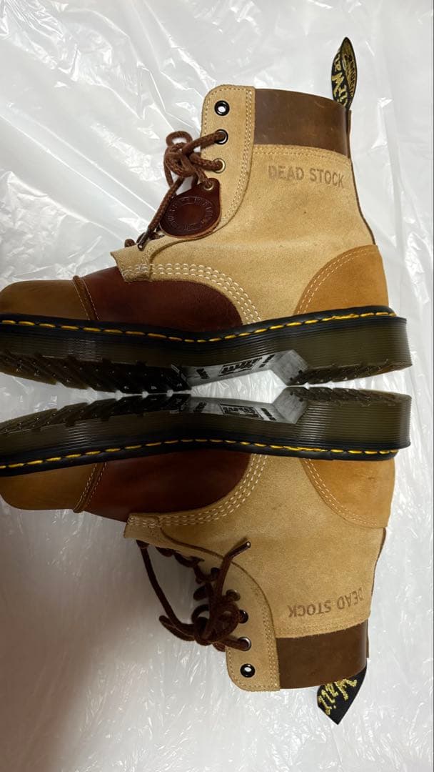 Dr.Martens MIE 1460デッドストック8ホールブーツ