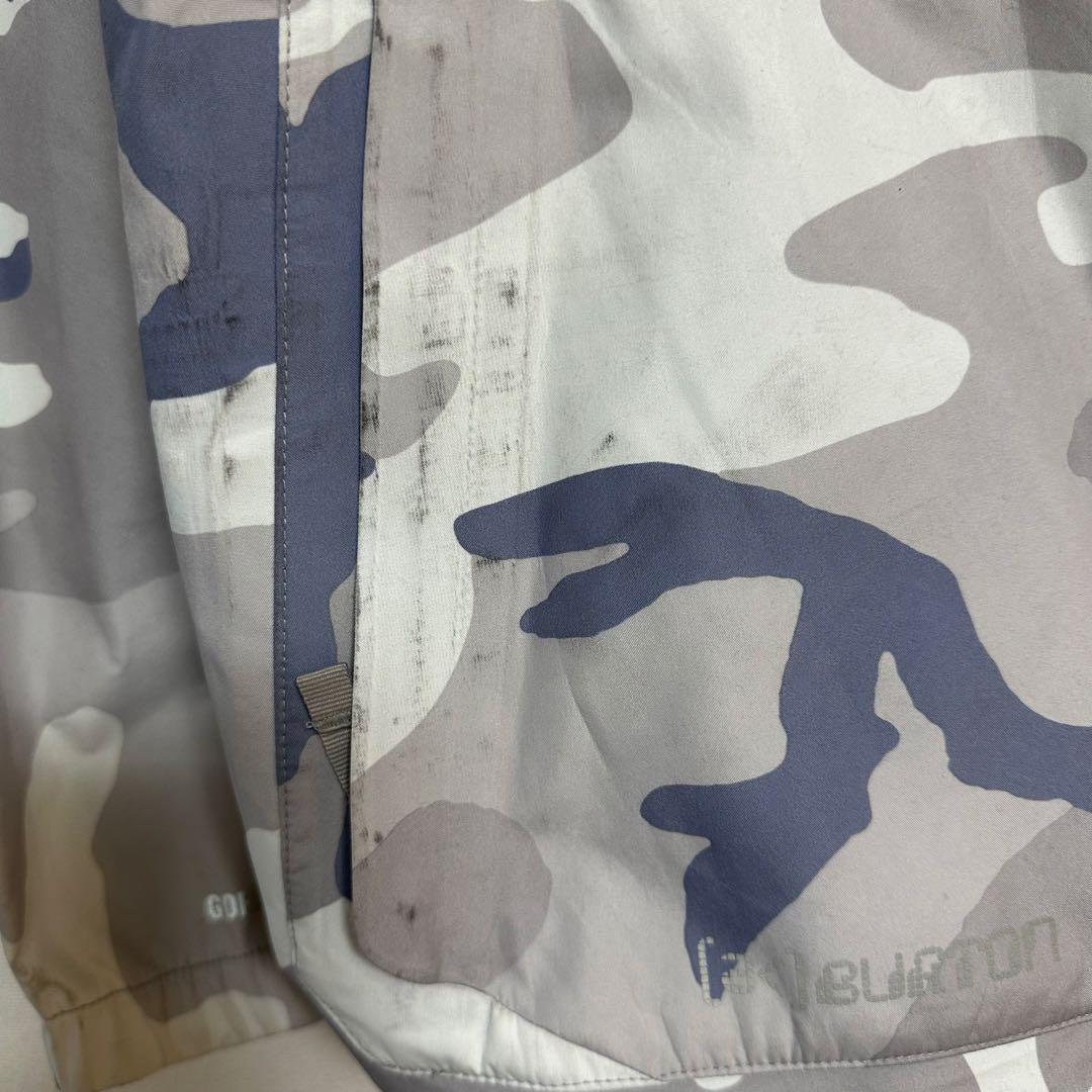 ★お値下げ★BURTONスノーボードウェア　カモフラージュ柄　上下セットLサイズ
