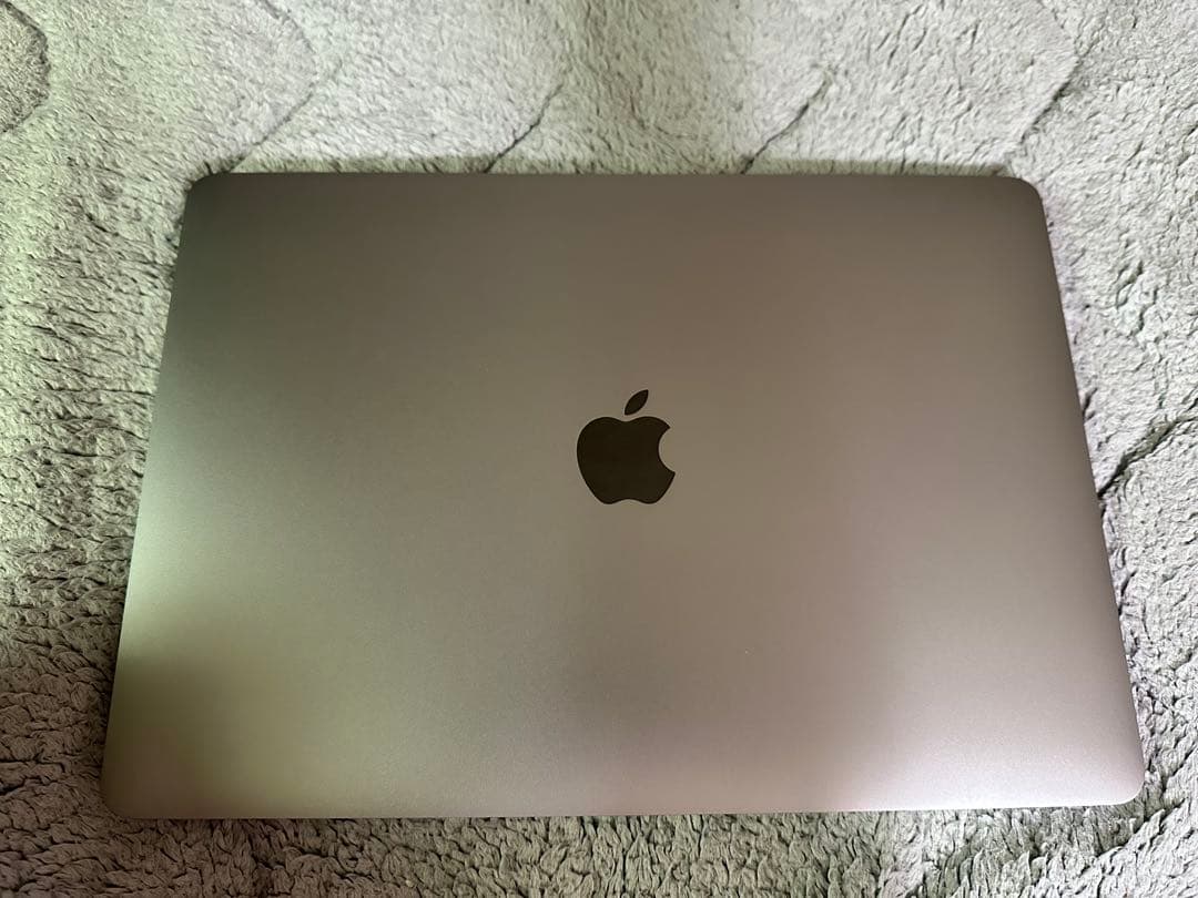 MacBook本体 MacBook pro 2022