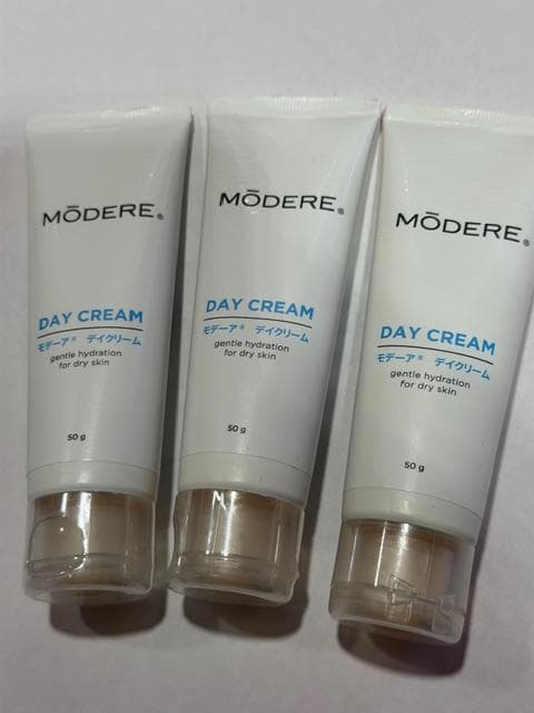 訳アリ　新品未使用　モデーア　乳液　デイクリーム　3本セット