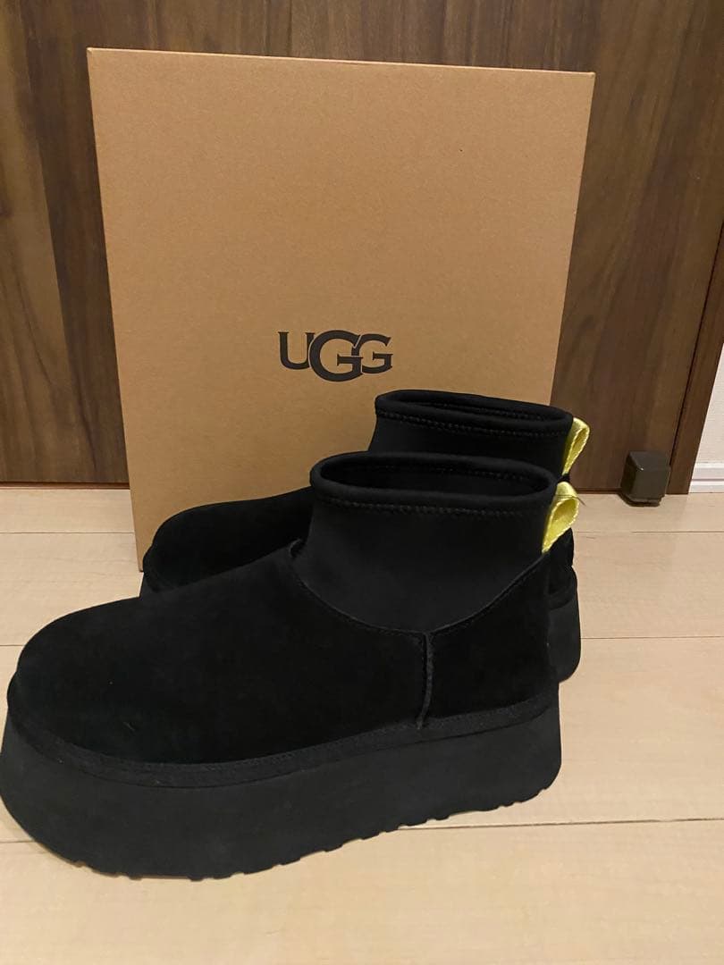 UGG ブラック Classic Mini Dipper 25cm