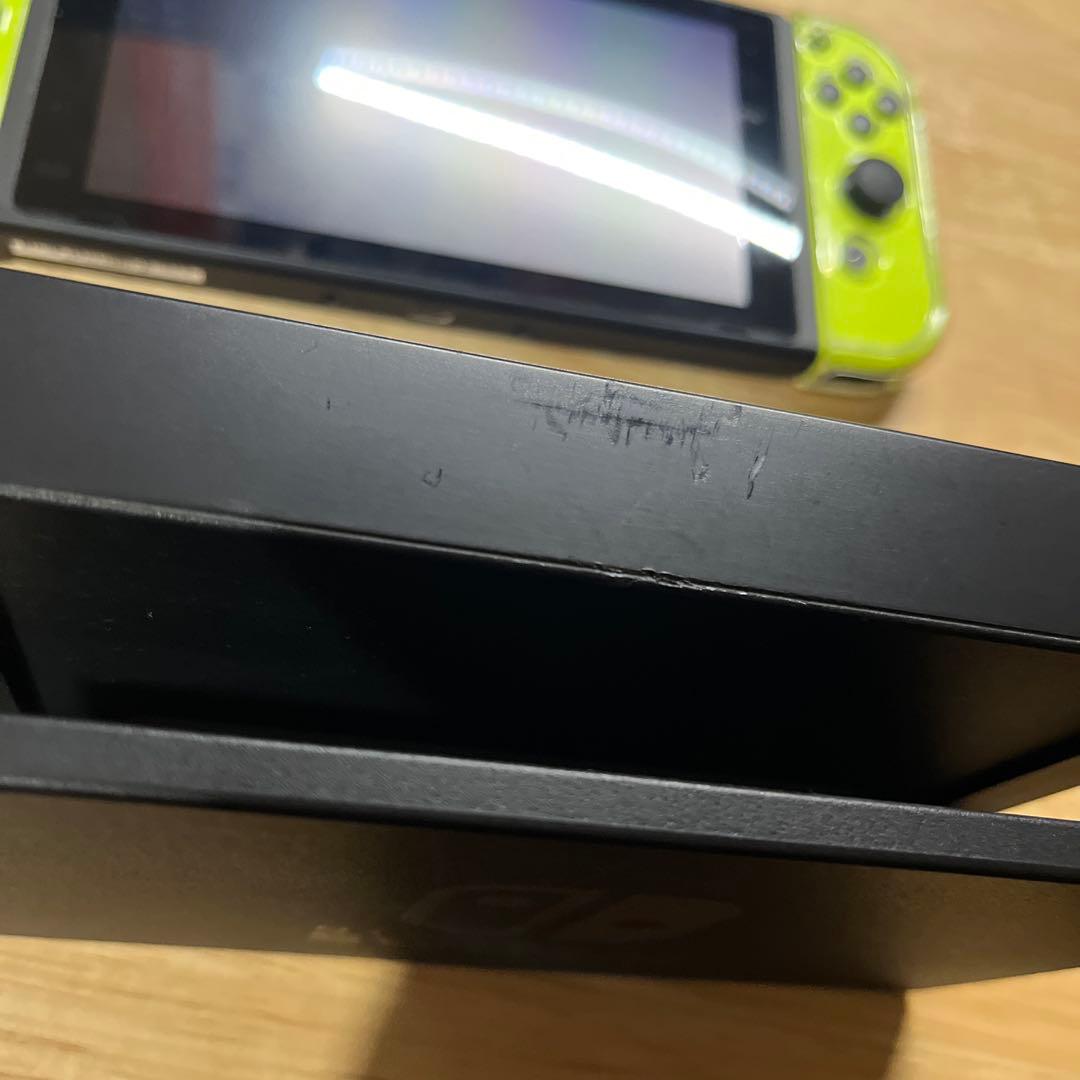 Nintendo Switch 本体 ライトグリーンJoy-Con付き