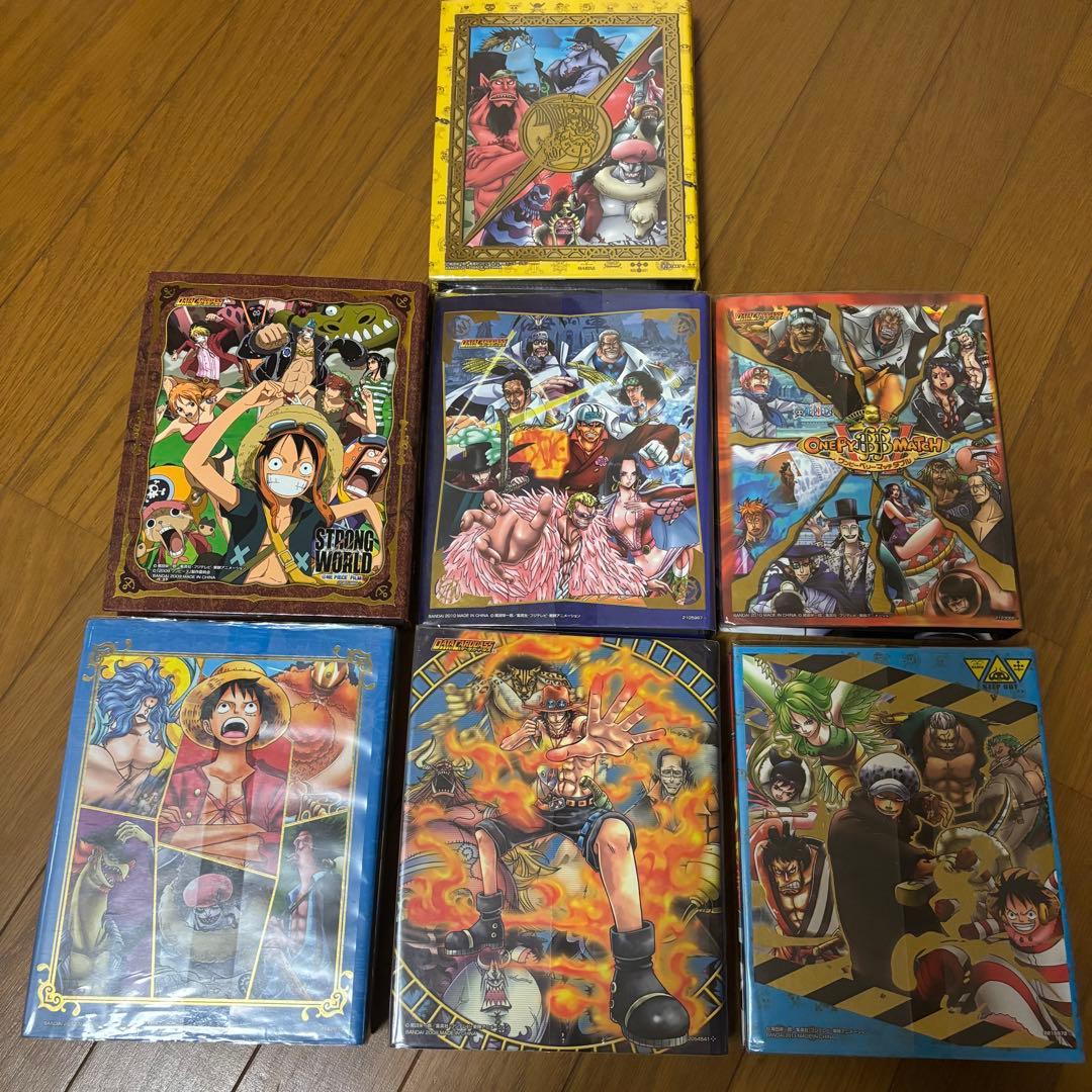 絶版 ワンピースカード 限定コラボカードなど レアカード多数