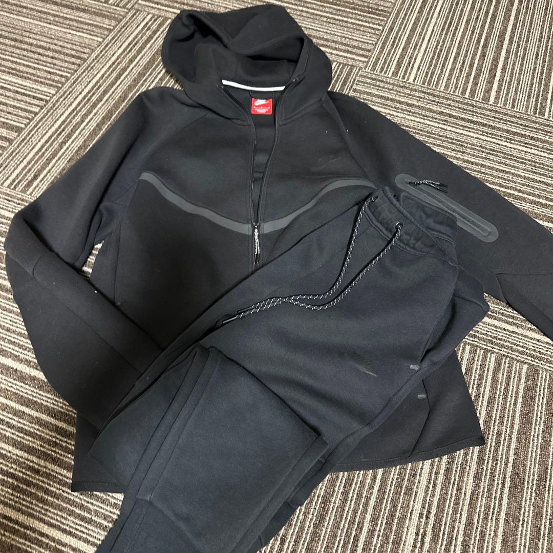 Nike テックフリース上下セット