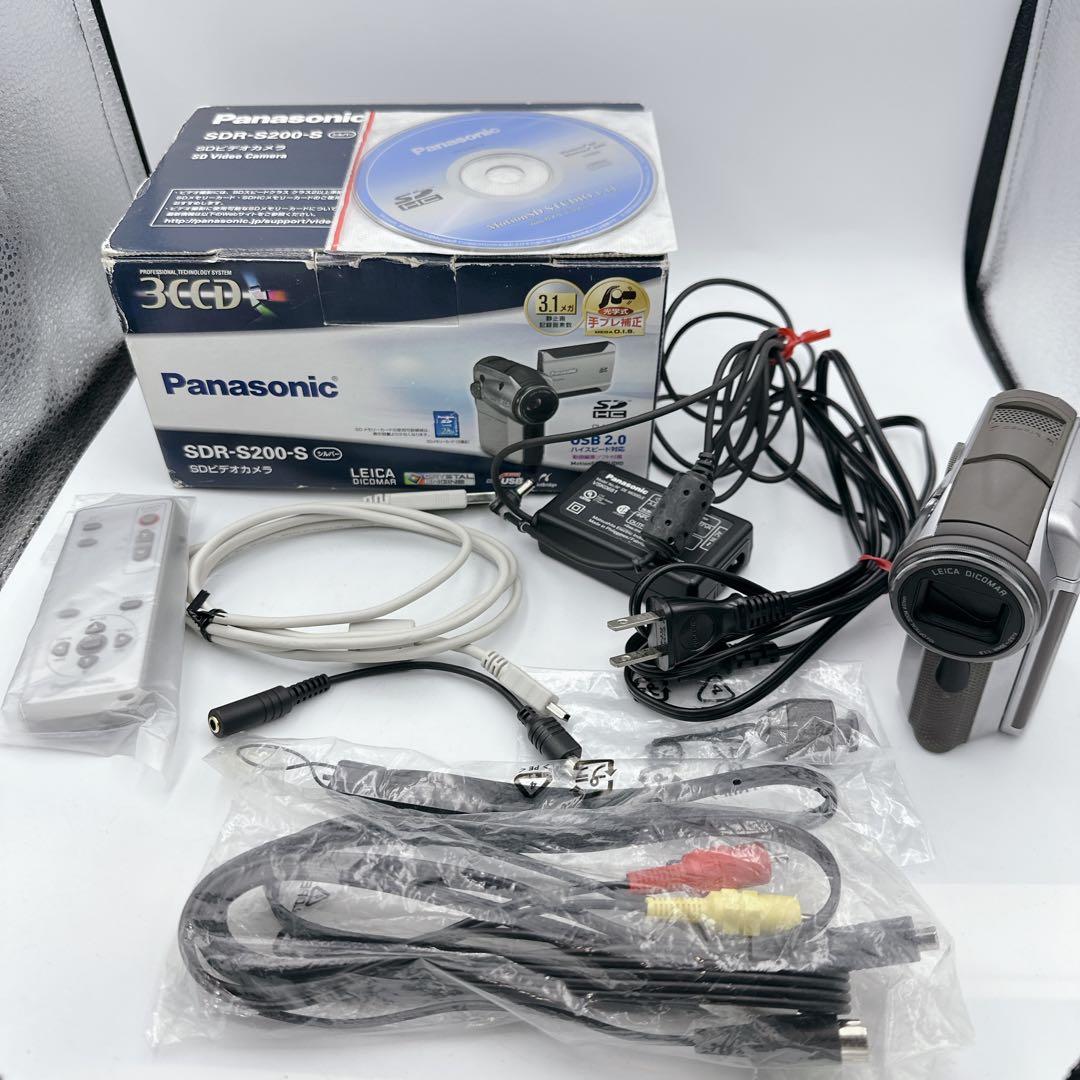 【美品】Panasonic SDR-S200-S ビデオカメラ 本体、付属品一式