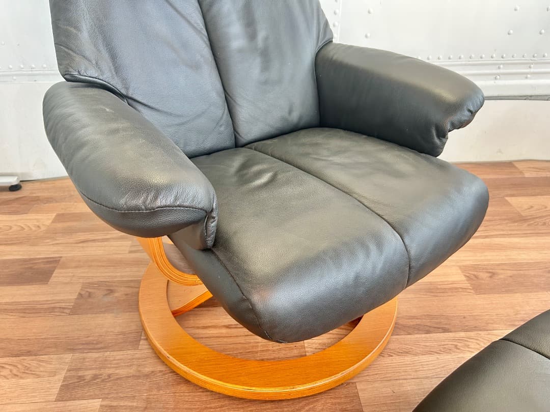 黒　パーソナルチェア　椅子　リクライニング　オシャレ　インテリア　モダン