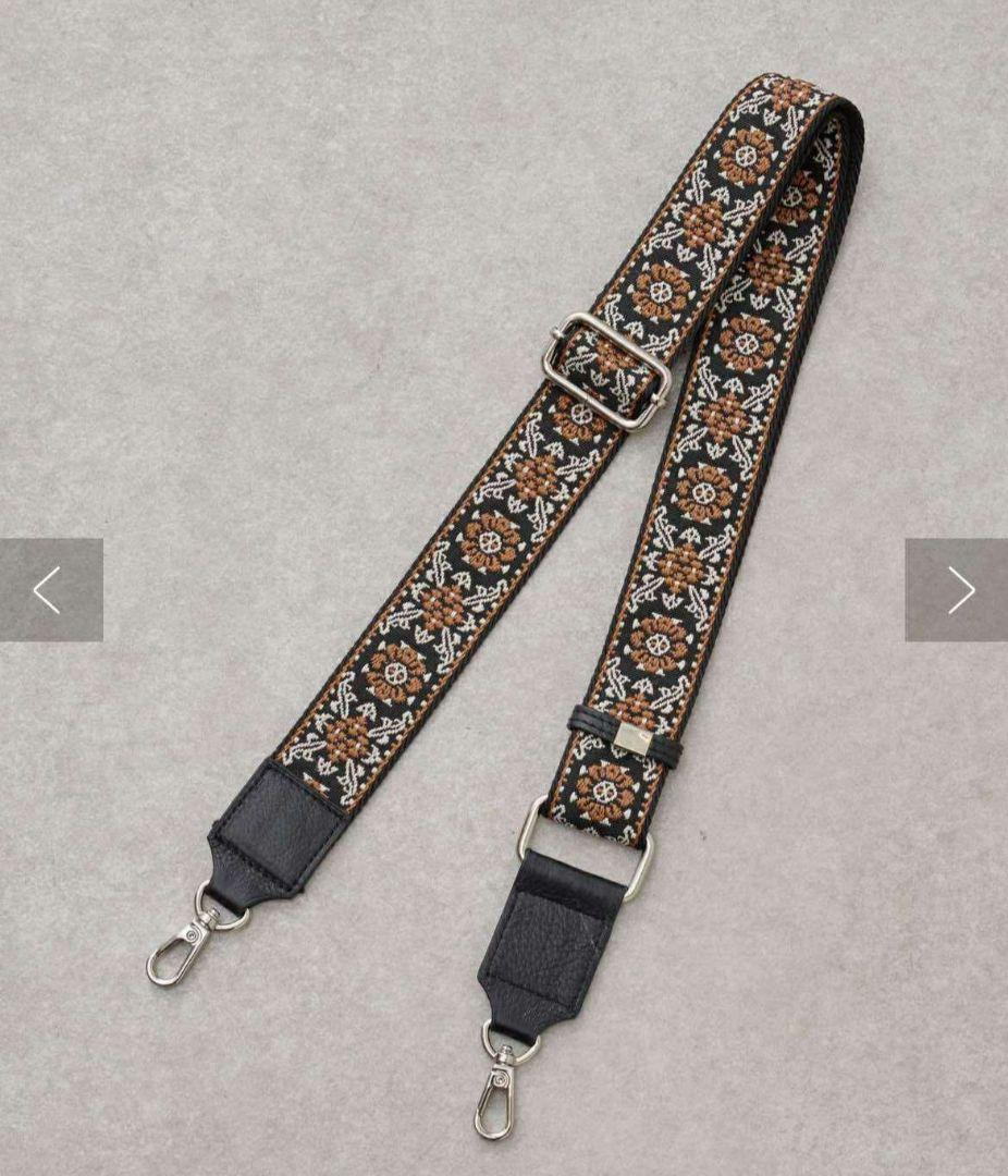 chiko mommy ※ビアズリー　レザーボディバッグのみ