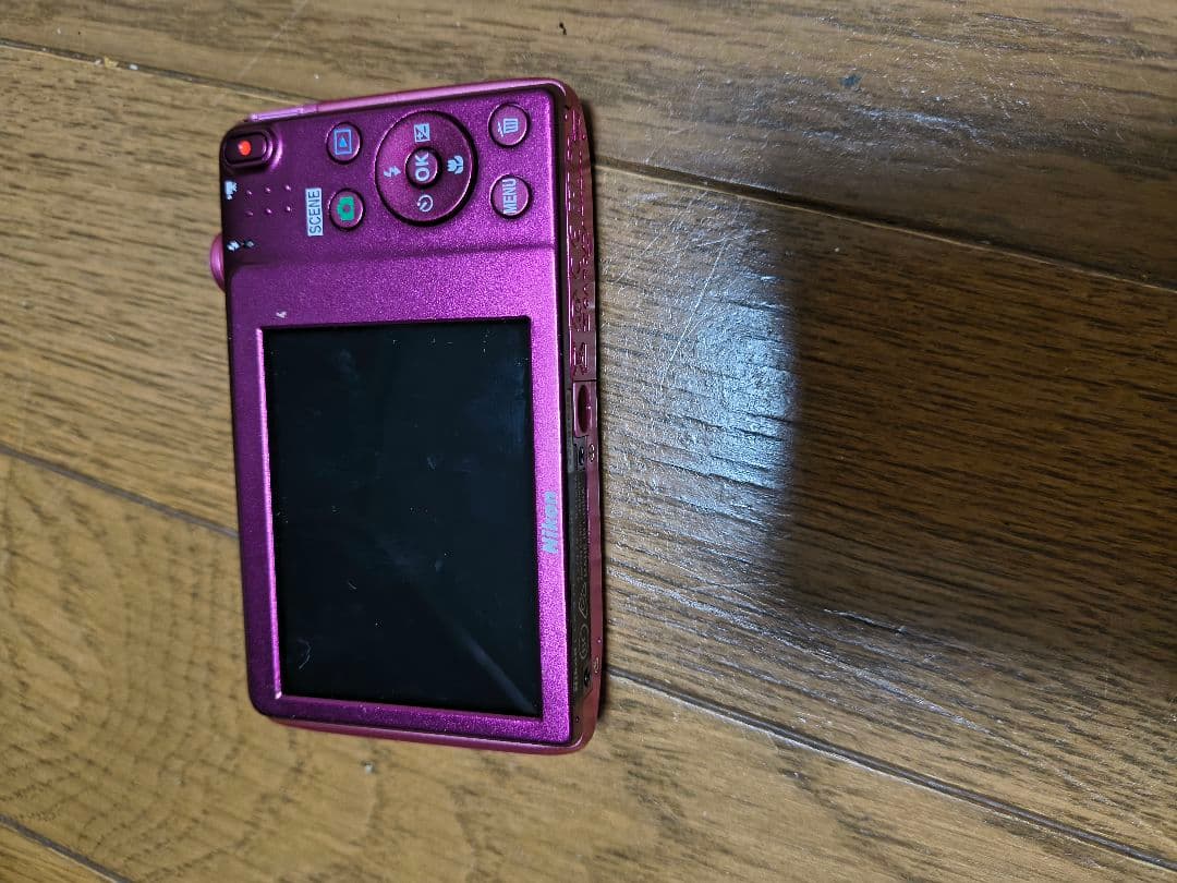 NIKON COOLPIX 8倍ズーム ピンク