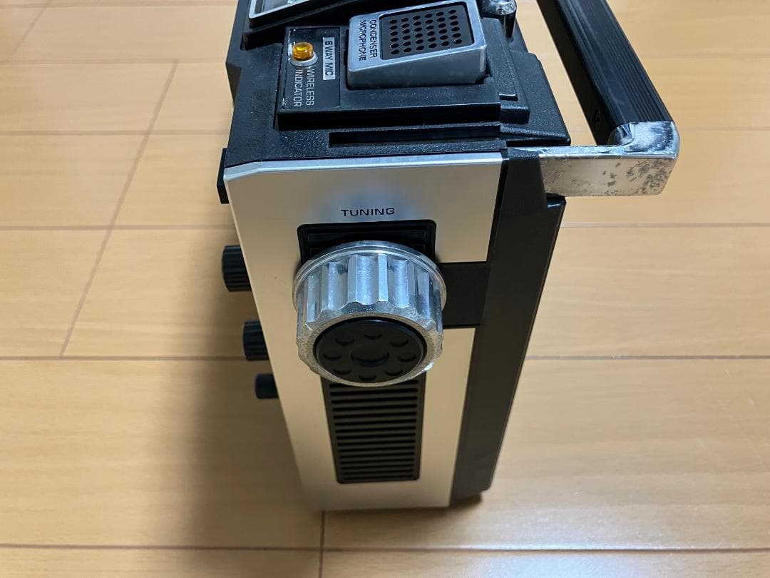 日立 FM/SW/MWラジオカセットテープレコーダー TRK-1280