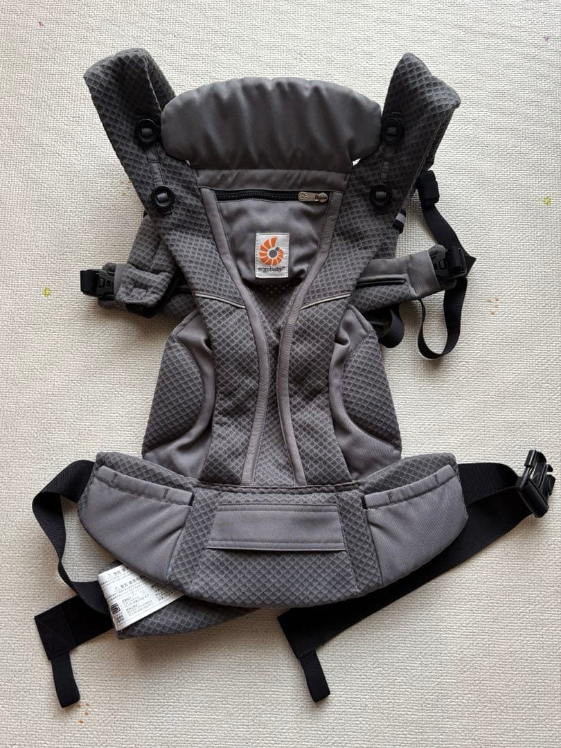 ergo エルゴベビー⭐︎オムニブリーズ⭐︎抱っこ紐⭐︎美品⭐︎グレー