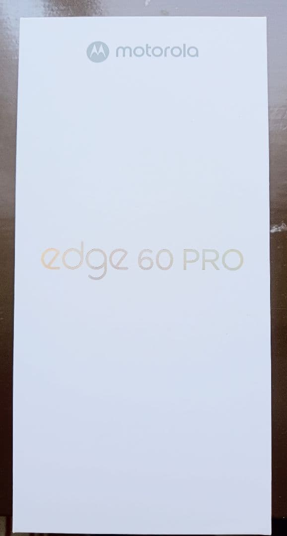 【新品未開封】motorola edge 60 PRO カルサイトホワイト本体