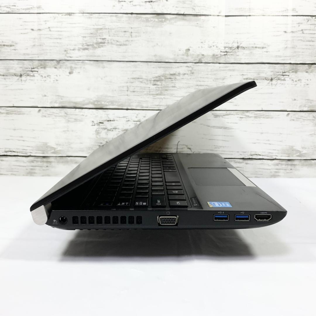 【オフィス付き】ノートパソコン　Windows11　Webカメラ／8GB／SSD