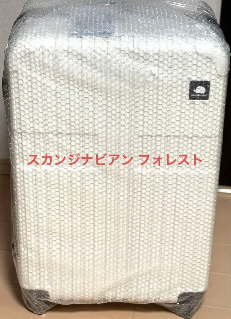 新品未使用　スカンジナビアンフォレスト　スーツケースLサイズ