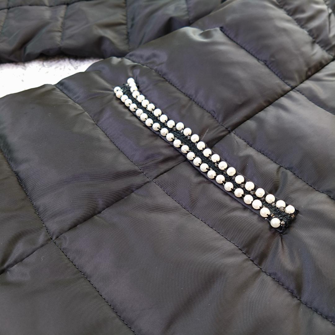 オースチンリード フード付きダウンコート　L40　ビジュー装飾つき　黒　白　現行