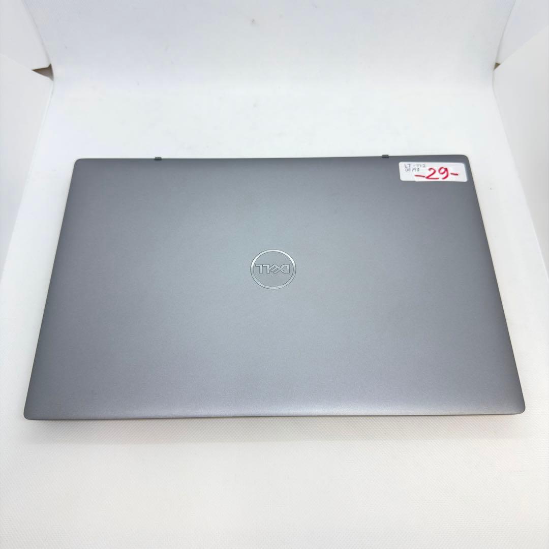 Dell Latitude 3320 第11世代i5 / 16GB / 512G