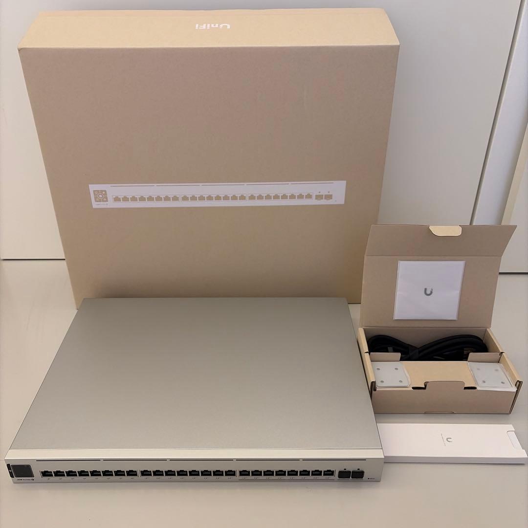 ルーター・ネットワーク機器 Ubiquiti USW-Pro-Max-24-PoE