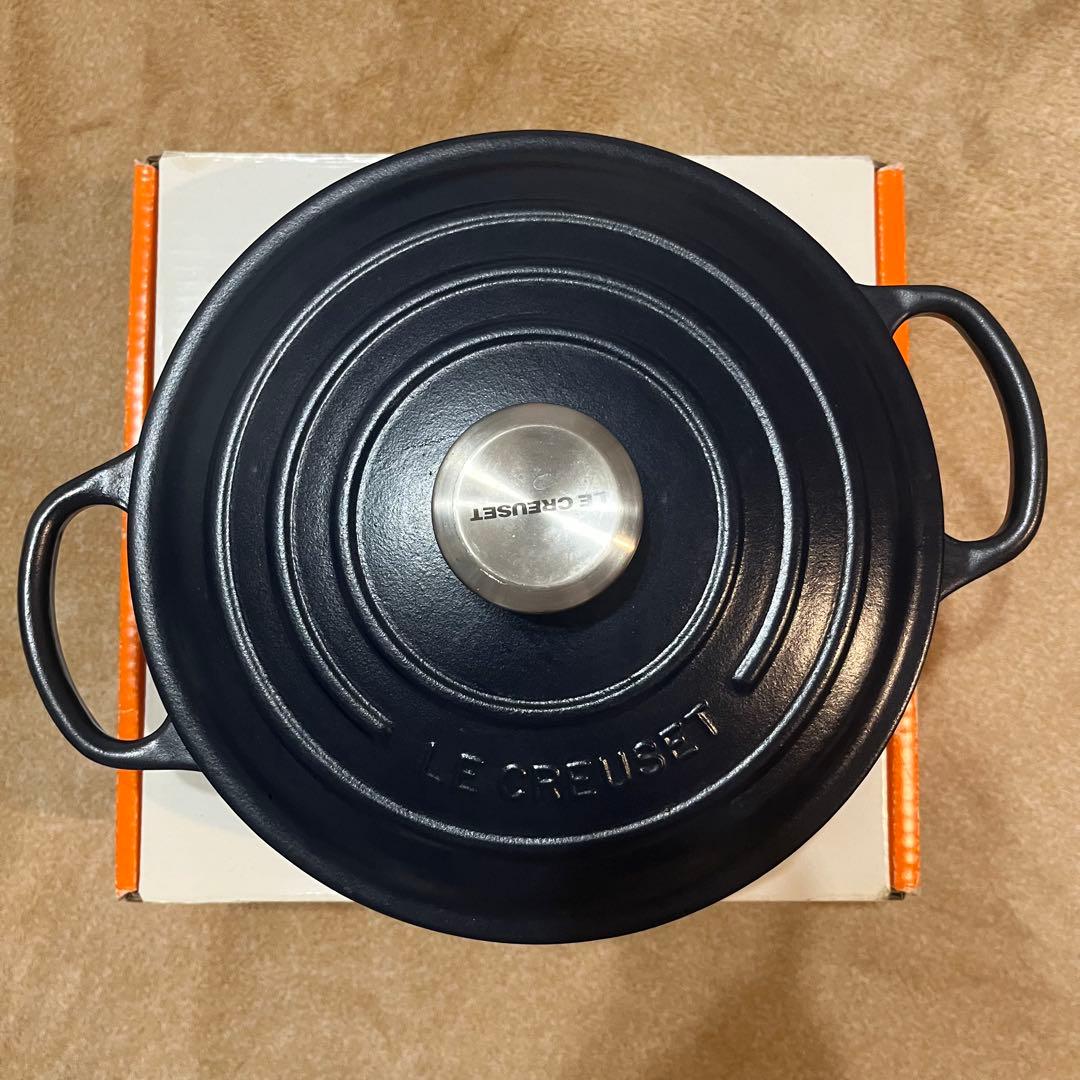 ル・クルーゼ　ネイビー　ココットロンド　24cm 取手:シルバー