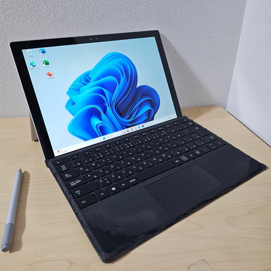Surface Pro 4 ／ペンおまけ／バッテリー優良