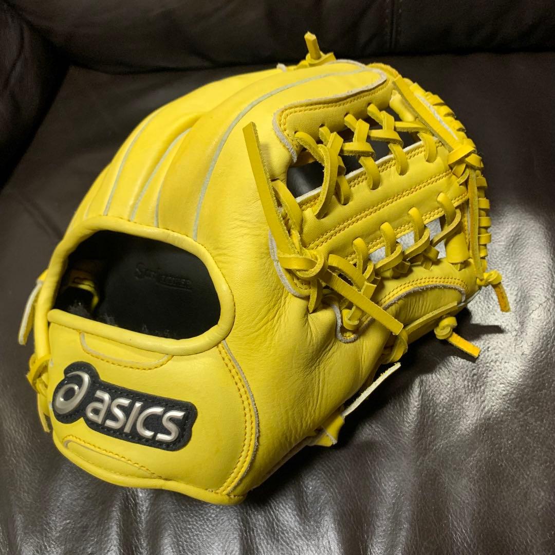 asics イエロー 軟式内野手グローブ プロフェッショナルスタイル　井口モデル