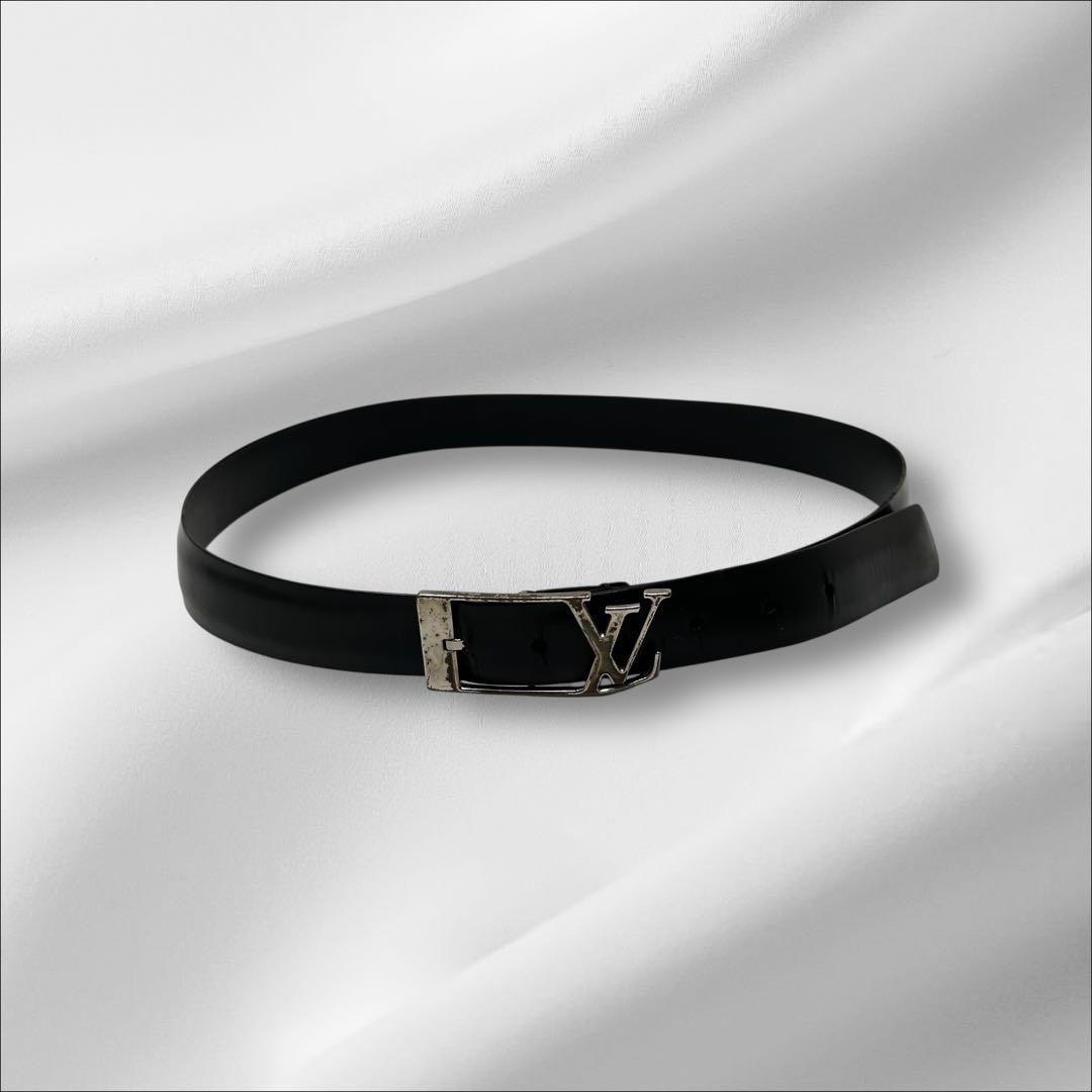 ルイヴィトン　レザー　ベルト　LVバックル　メンズ