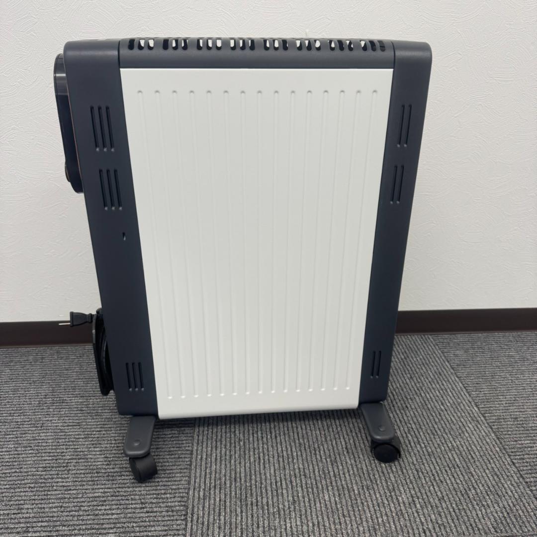 山善　23年製　YAMAZEN　オイルレスヒーター　中古　説明書なし