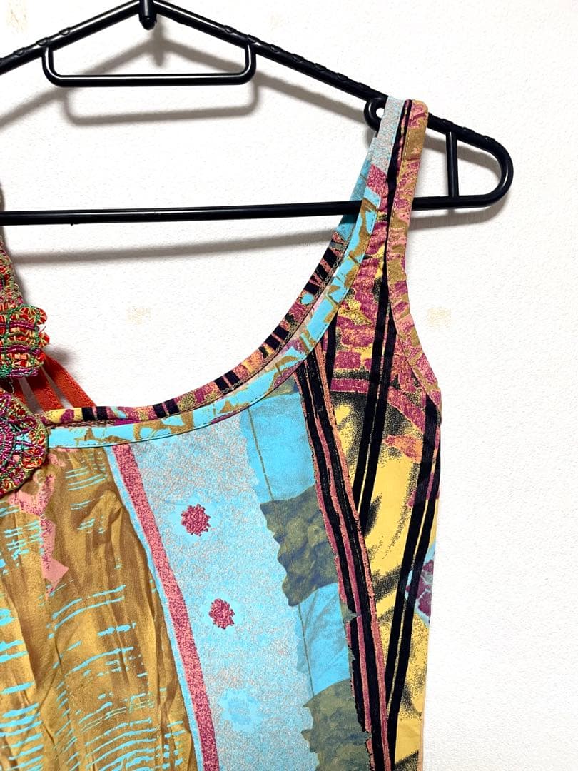 SAVE THE QUEEN 平成ギャル y2k カラフル刺繍キャミソール