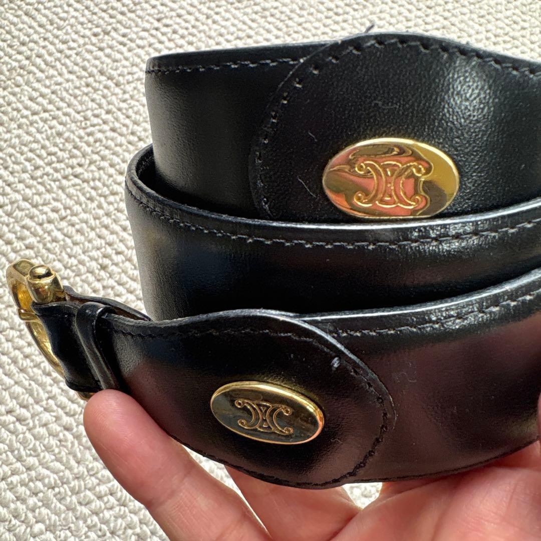 セリーヌ　ブラックレザー ベルト ゴールドバックル/CELINE