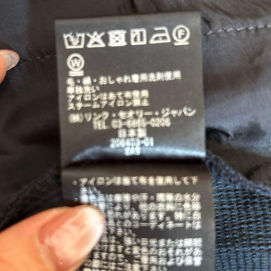 セオリー　ネイビーパンツスーツ