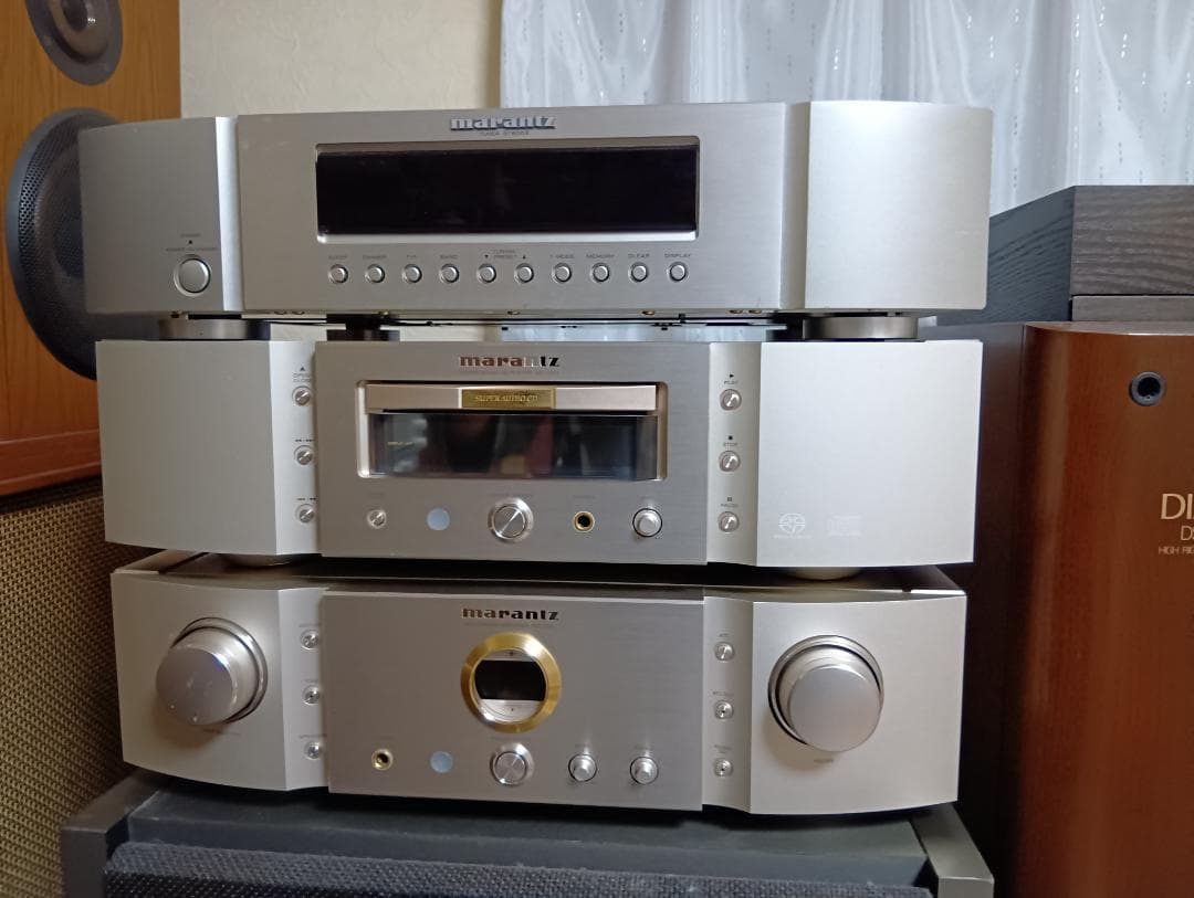 Marantz プリメインアンプPM-15S1とCDプレーヤー SA-15S1