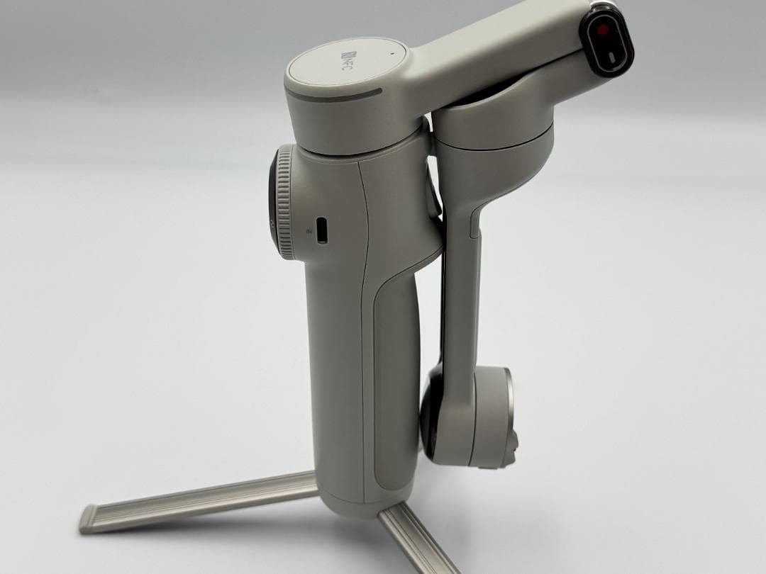 美品 Insta360 Flow 2 Pro + 磁気スマートフォンマウント付き