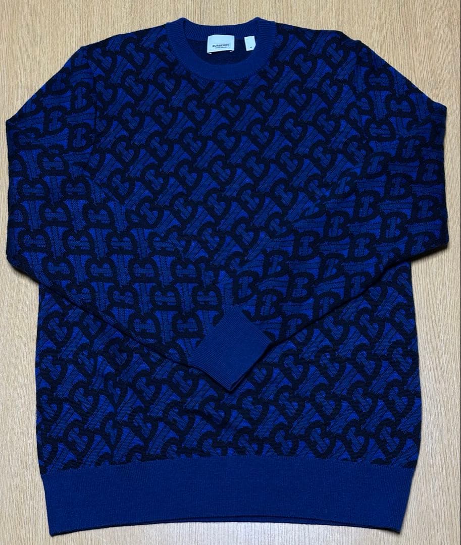 美品 BURBERRY ニット バーバリー セーター M TBロゴ 総柄 ブルー