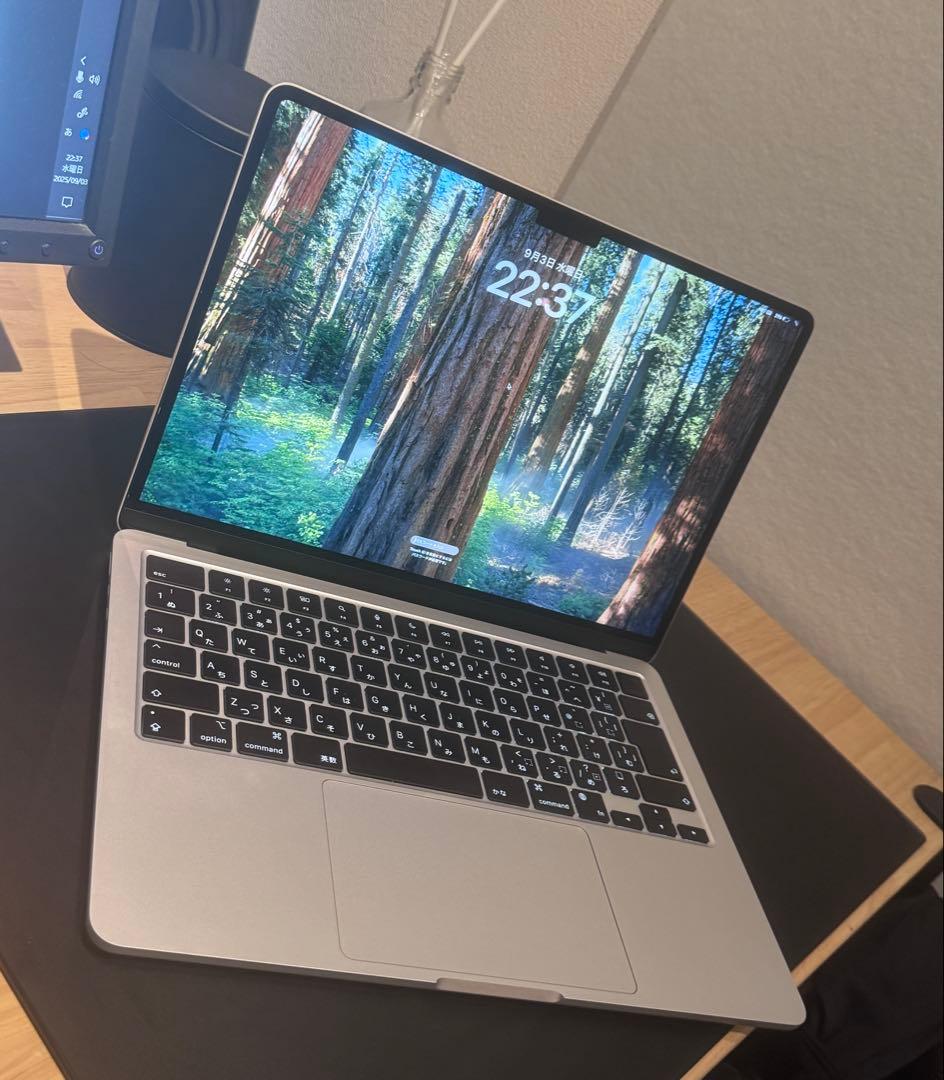 Apple Macbook Air M2 8GB 256GB シルバー