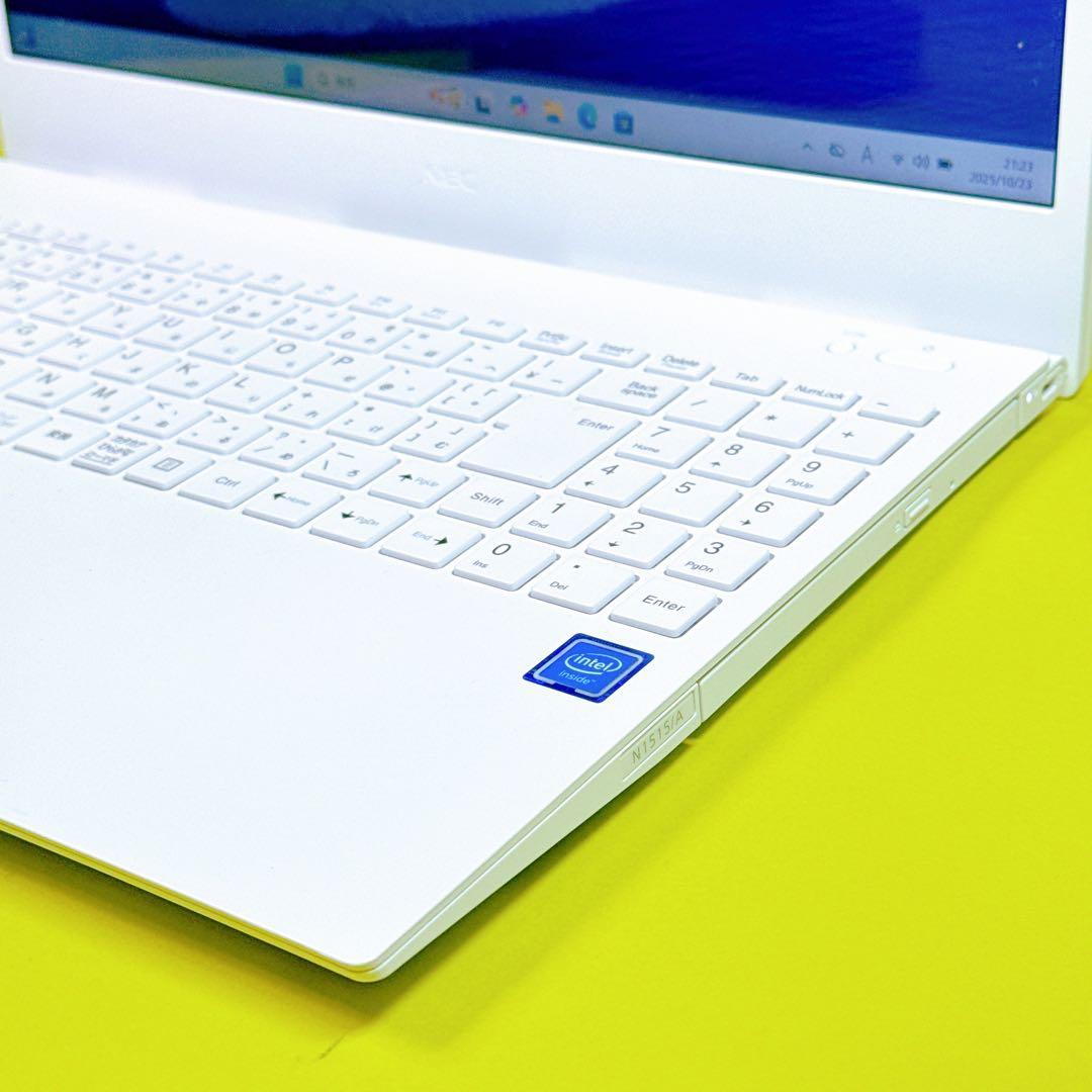 第10世代⭐️爆速SSD ノートパソコン windows11 薄型 オフィス付き