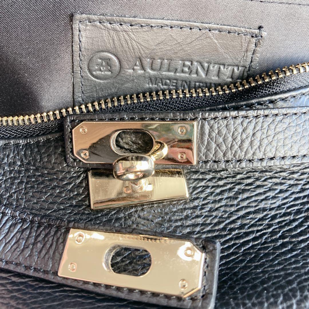 【極美品】AULENTTI オーレンティ　ボディバッグ　本革　黒　ゴールド